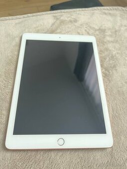 iPad 6.generacie 32Gb + kryt + nabíjačka