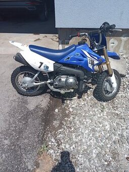Yamaha tt-r 50