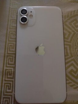 Predám IPhone 11
