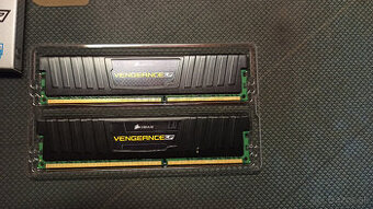 CORSAIR VENGEANCE 2X8 GB 1600 MHZ DDR3 CL10