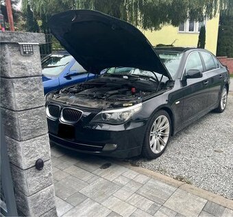 BMW 5er E60 523i