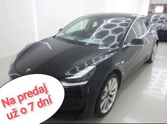 Tesla 3 SR+