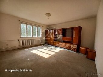 Trojpodlažný rodinný dom v Banskej Štiavnici s výhľadom na k