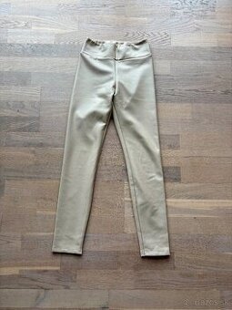 Dámske koženkové legíny veľkosť XS