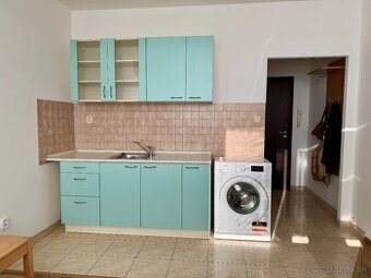 GARSONKA NA PRENÁJOM – VOĽNÁ IHNEĎ