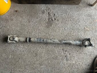 Suzuki jimny 1.3 59kw  predný kardan