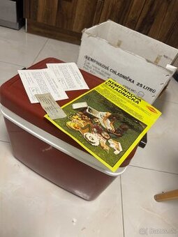 Nová Retro kempingová chladnička 1987