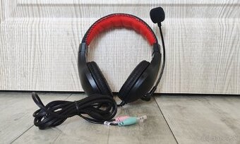 Genius HS520 herné slúchadlá + darček 2 Female to 1 Male