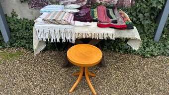 uteráky, šatky a ine