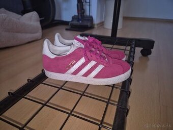 Detske tenisky Adidas Gazelle veľkosť 33