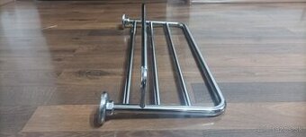 Držiak na uteráky / sušiak na uteraky