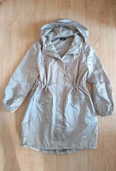 Sivo-zelenkavo-béžová bunda/parka Monari, v.40