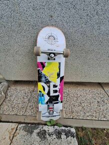 Predám Skateboard Skate of mind