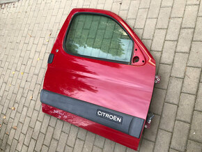 citroen berlingo naraznik svetlo dvere