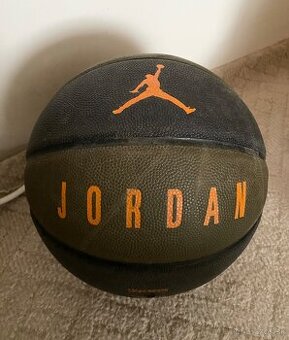 basketbalová lopta Nike Jordan