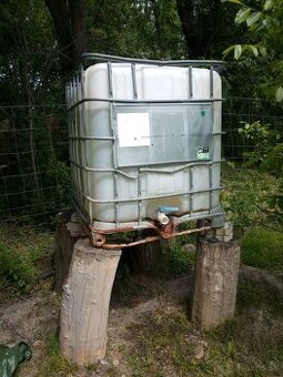 IBC nádrz 1000l