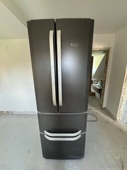 Kombinovaná chladnička Hotpoint Ariston
