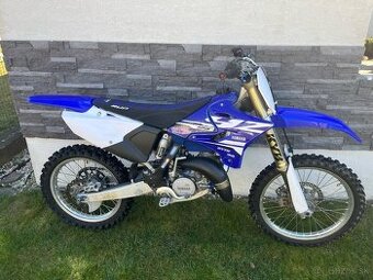 YAMAHA YZ 125