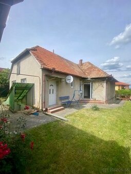 5 izbový rodinný dom v obci Kolíňany