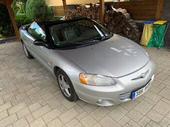 Predám Chrysler Sebring Kabriolet 2,7 V6 Benzín