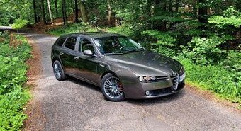 Alfa Romeo 159