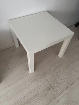 Malý IKEA stolek