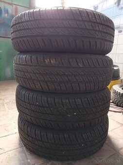 Predám Letné Pneumatiky R15 195/65 BARUM TOP STAV - 1