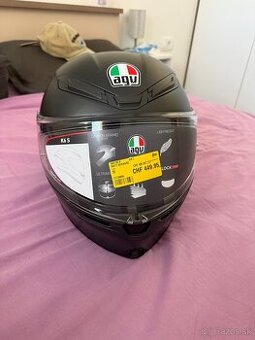 Predám Helmu AGV K6s