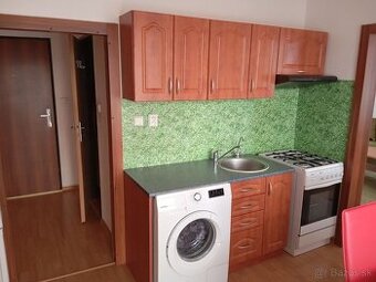 Prenájom 2-izbového bytu na sidlisku Terasa - 1