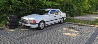 Mercedes Benz c180 C-class 1.8 benzín 1993 w202