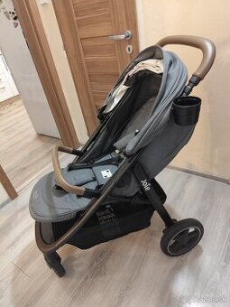 Športový kočík joie