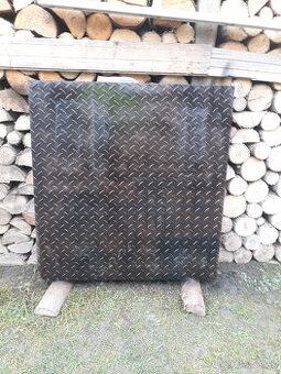 POKLOP NA ZUMPU .ocelova platna,plech 8MM