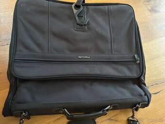 Cestovná taška na obleky