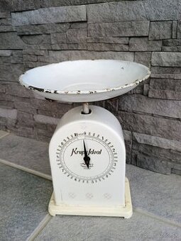 starozitna Vaha a Samovar