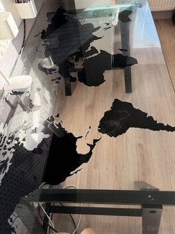 Predám pisaci/ jedálenský stol ikea