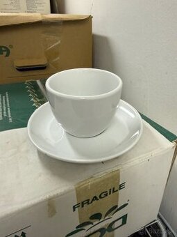 Sada porcelánových šálok s podšálkami (6ks)