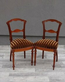 Stoličky vo viktoriánskom štýle ( 2 ks ).