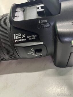 Digitálny fotoaparát  Panasonic