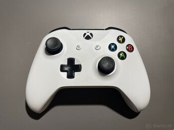 Xbox Wireless Controller/Ovládač