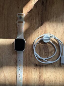 Apple Watch 9 45mm Starlight