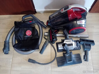 Vysávač Hoover Reactiv.