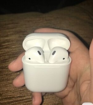 Apple AirPods 1.gen