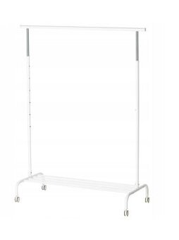 Vešiak na oblečenie