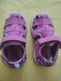 Garvalin sandalky veľ. 26