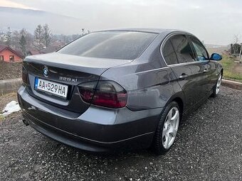 BMW e90 325xi 6AT 4x4