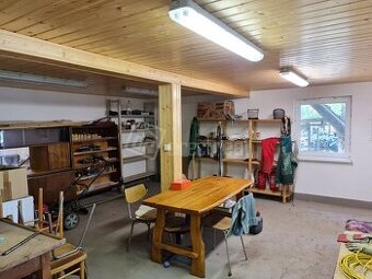 Pozemok 1606 m2 s chatkou plus pozemok aj na výstavbu RD… - 1