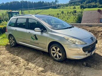 Peugeot 307sw kombi 1.6 hdi, Nová STK