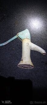 Ručná pumpa na vodu