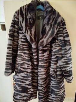 Kožušinovy kabat damsky