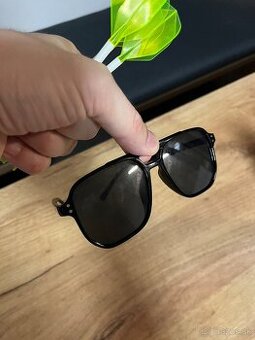 Predam slnecne okuliare ako nove